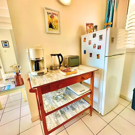 Apartment Vue Et Piscine, Avec Balcon - 1 Min De La *