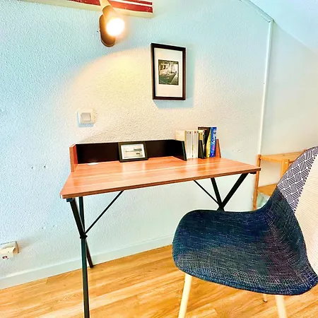 Vue Et Piscine, Avec Balcon - 1 Min De La * Fouras