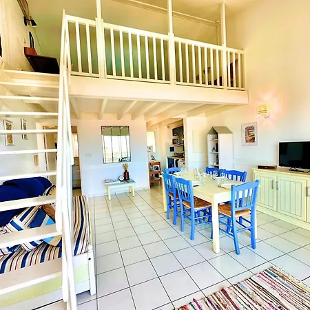 Vue Et Piscine, Avec Balcon - 1 Min De La * Fouras