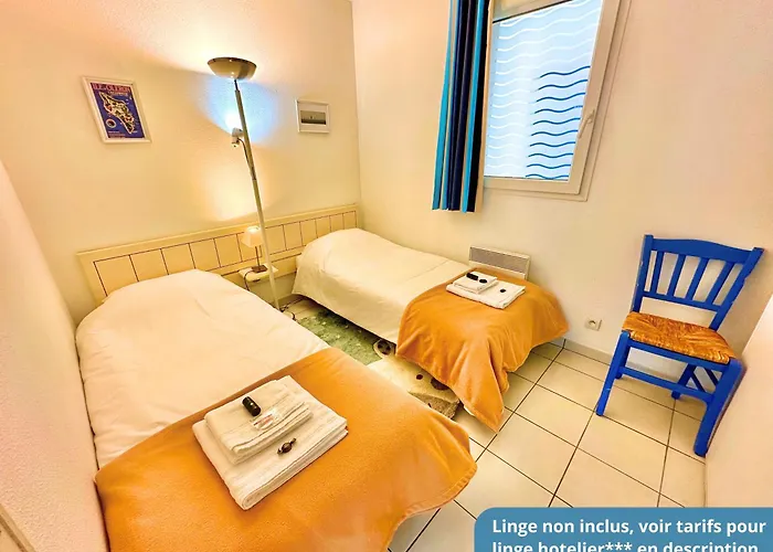 Vue Et Piscine, Avec Balcon - 1 Min De La Fouras