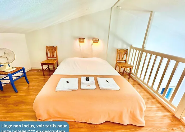 Vue Et Piscine, Avec Balcon - 1 Min De La *