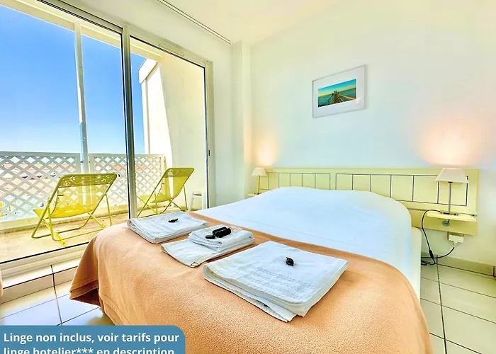 Vue Et Piscine, Avec Balcon - 1 Min De La *