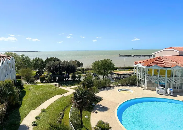 Apartamento Vue Et Piscine, Avec Balcon - 1 Min De La *